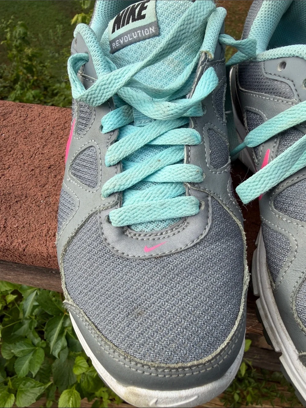 Nike Women's Gray Athletic Sneakers with Pink Swoosh and Mint Laces